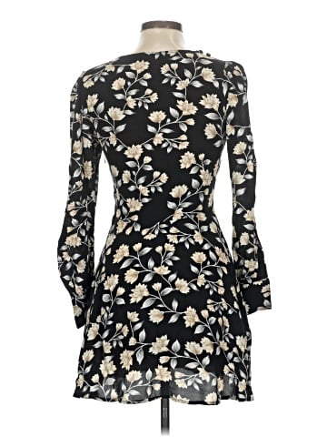 Flynn Skye Casual Dress (view 2)