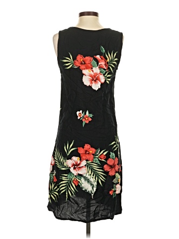 Peppermint Bay Casual Dress (view 2)