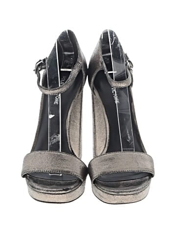 Pour La Victoire Sandals (view 2)