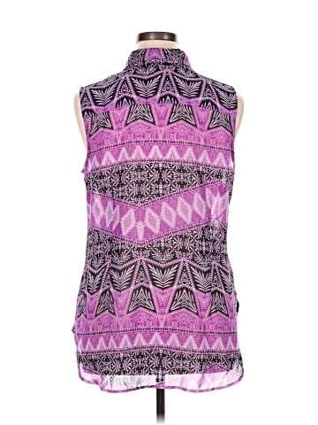 Attention Sleeveless Blouse (view 2)