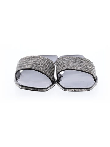 Charlotte Russe Sandals (view 2)