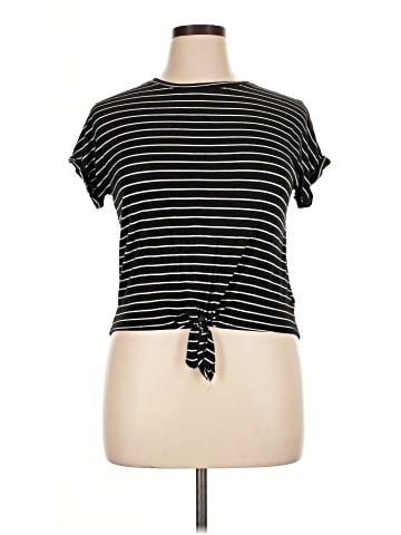 Crown of Heart's Short Sleeve Top (view 1)