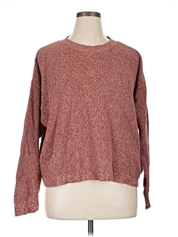 American Eagle Outfitters Pullover Sweater (view 1)