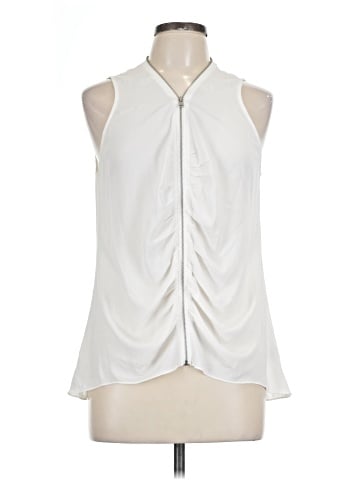 Trouve Sleeveless Blouse (view 1)