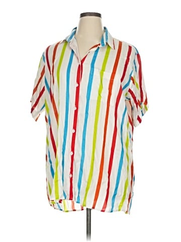 Rouge Short Sleeve Button-Down Shirt (view 1)