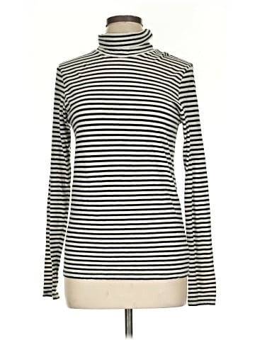 WVN. Long Sleeve Turtleneck (view 1)