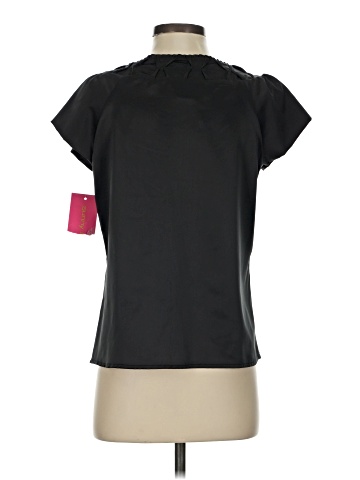 Sunny Leigh Short Sleeve Blouse (view 2)