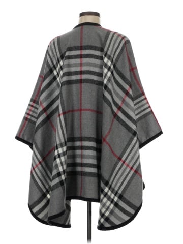 V.Fraas Poncho (view 2)