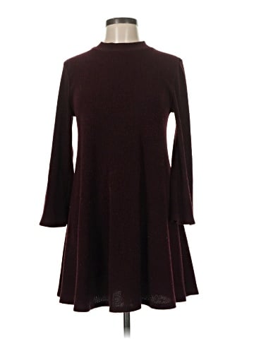 Old Navy Casual Dress (view 1)