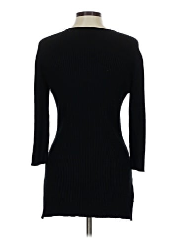 Bisou Bisou Pullover Sweater (view 2)