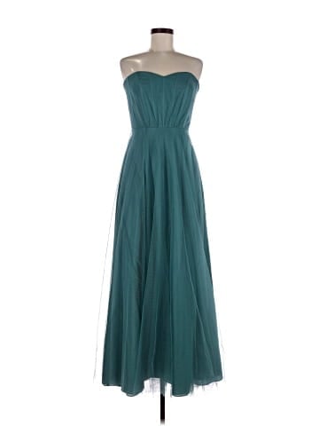 Monique Lhuillier Cocktail Dress (view 1)