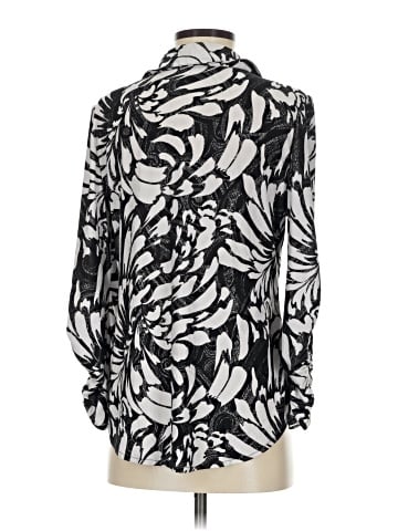 Peter Nygard Long Sleeve Blouse (view 2)