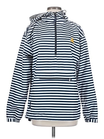 CHARLES RIVER APPAREL Windbreaker (view 1)