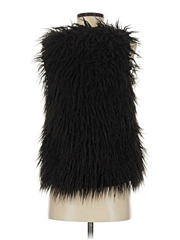 Willow & Clay Faux Fur Vest (view 2)