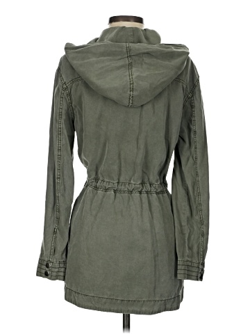 Splendid Raincoat (view 2)