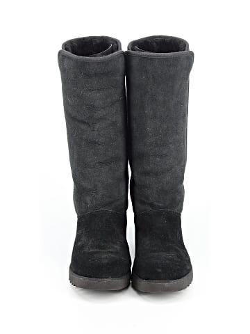 Ugg Boots (view 2)