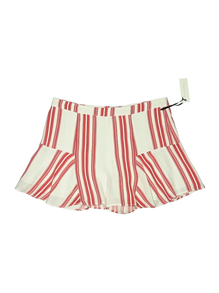 Lovers & Friends Shorts In White