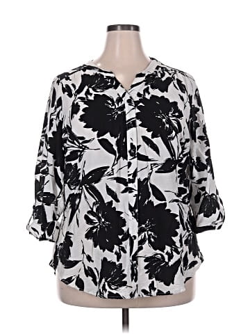 Sara Michelle 3/4 Sleeve Blouse (view 1)