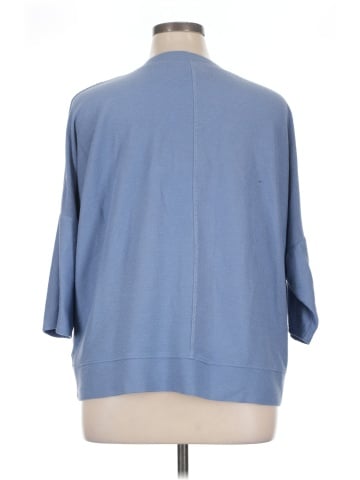 Cupio Pullover Sweater (view 2)