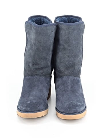 Ugg Boots (view 2)