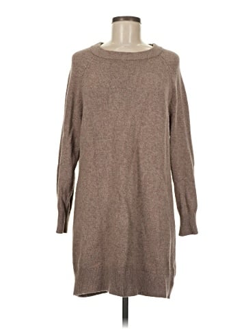 Old Navy Pullover Sweater (view 1)
