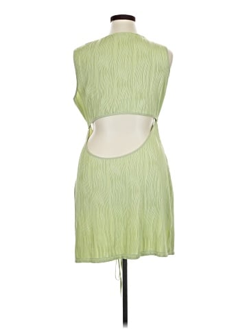 PrettyLittleThing Cocktail Dress (view 2)