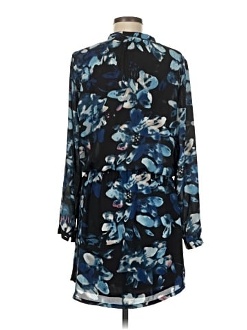 Lila Rose Casual Dress (view 2)