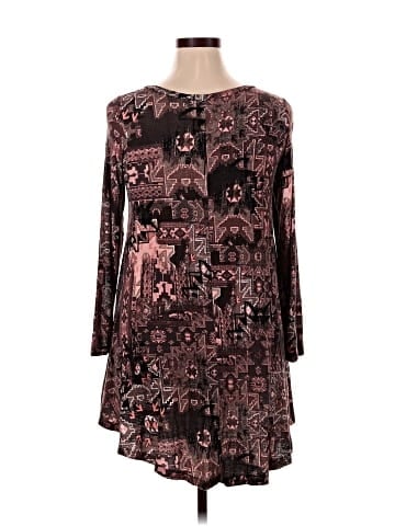 Popana Casual Dress (view 2)
