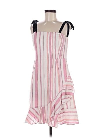 Donna Morgan Casual Dress (view 1)