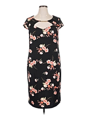 En Focus Casual Dress (view 1)