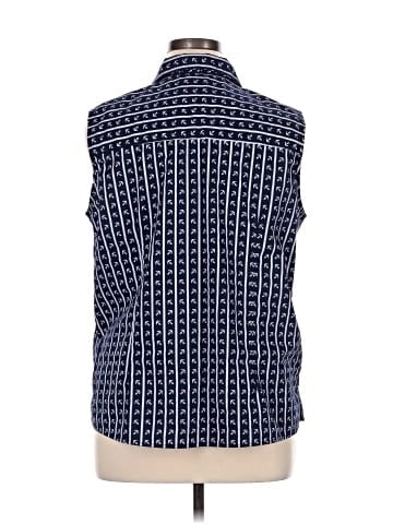 Basic Editions Sleeveless Button-Down Shirt (view 2)