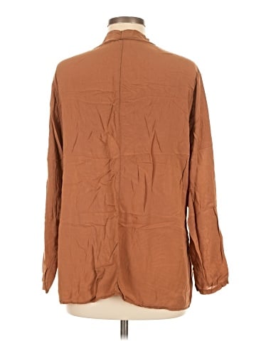 Nostalgia 3/4 Sleeve Blouse (view 2)