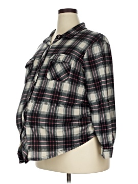 Eden & Olivia 3/4 Sleeve Button Down Shirt