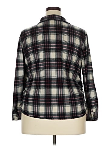 Eden & Olivia 3/4 Sleeve Button-Down Shirt (view 2)
