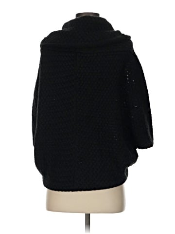 The Limited Outlet Poncho (view 2)