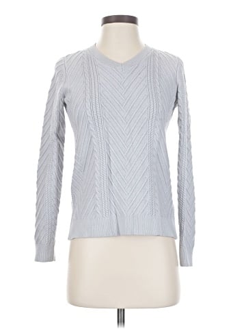 Elizabeth & Clarke Pullover Sweater (view 1)