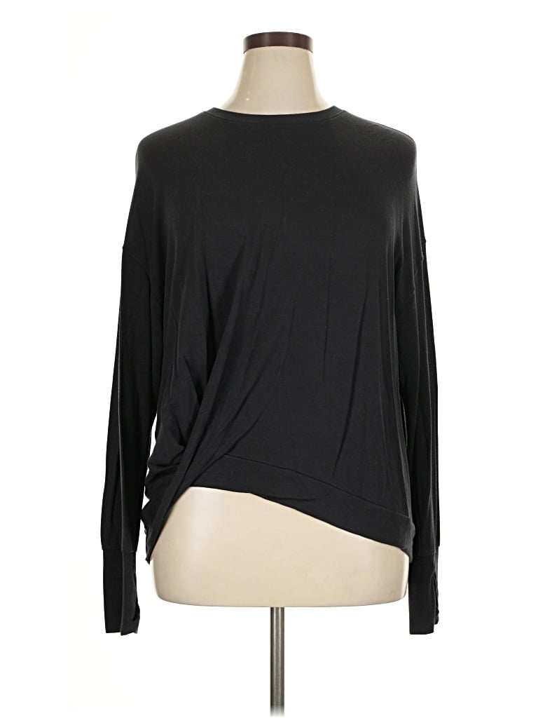 Pre-owned All In Motion Long Sleeve T-shirt In Black