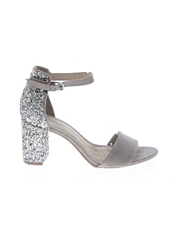 Old Navy Sandals (view 1)