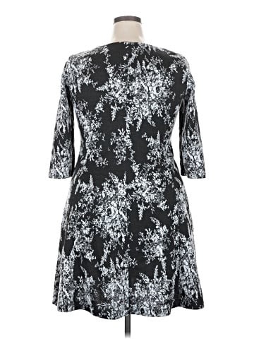 Emma & Michele Casual Dress (view 2)