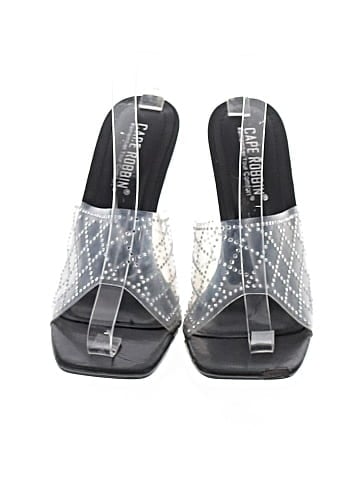 Cape Robbin Heels (view 2)