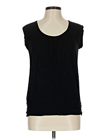 Lock & Love Sleeveless T-Shirt (view 1)