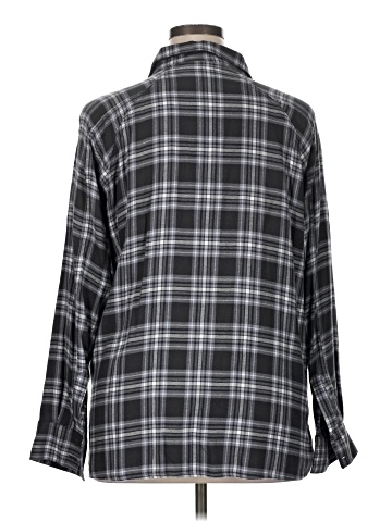 Vanilla Star 3/4 Sleeve Button-Down Shirt (view 2)