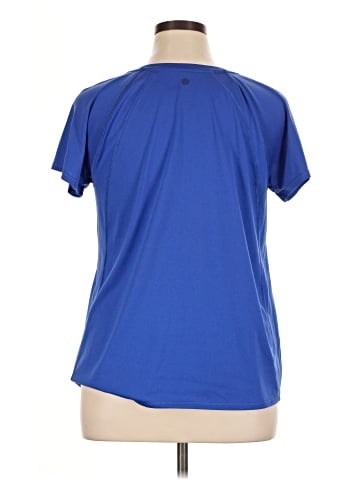 LIVI Active Active T-Shirt (view 2)