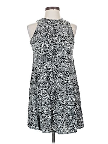 Old Navy Casual Dress (view 1)