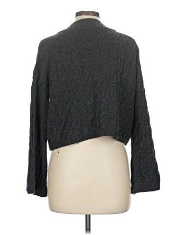 Old Navy Pullover Sweater (view 2)