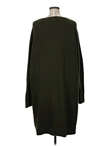 Old Navy Casual Dress (view 2)