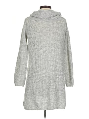Candie's Pullover Sweater (view 2)