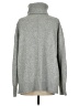 H&M Gray Turtleneck Sweater Size S - photo 2