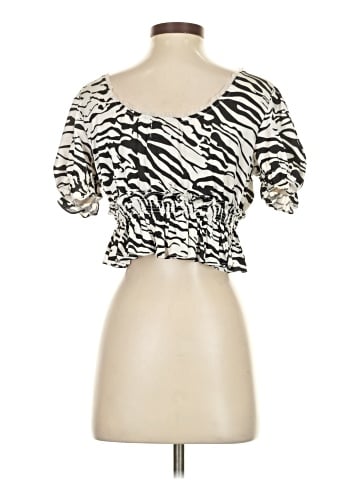 Lioness Short Sleeve Top (view 2)