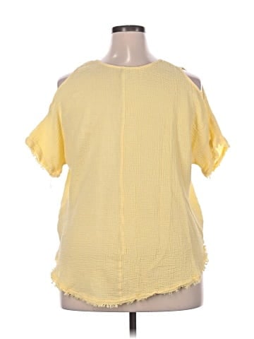 Cato Short Sleeve Top (view 2)